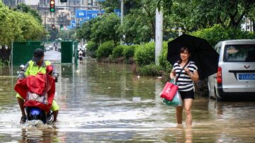 台风袭击福建 官方泄洪 民众遭灾