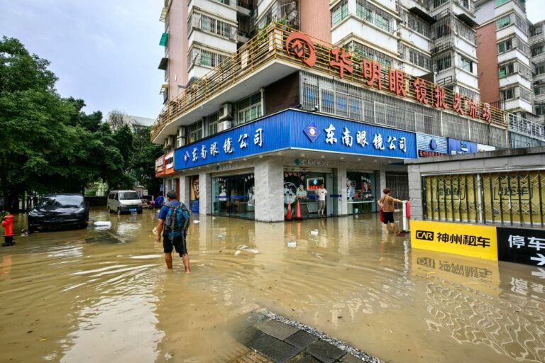 海葵重創福建多人遇難 預警滯後天災變人禍