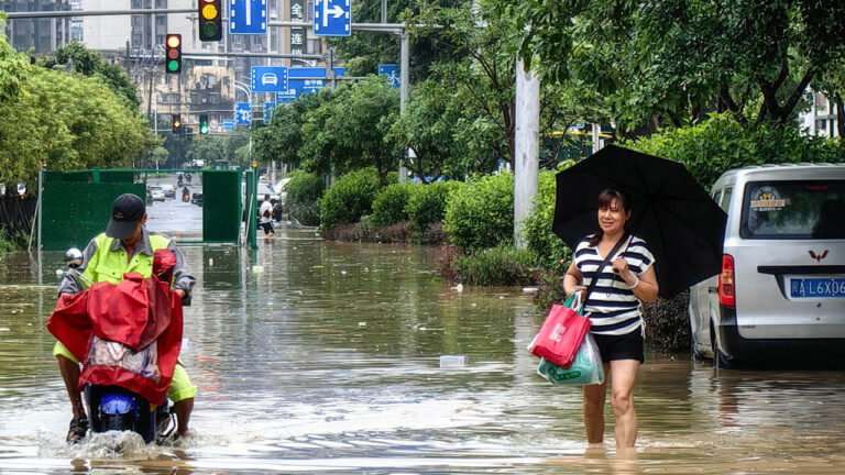 「海葵」重創福州 市民揭背後人禍
