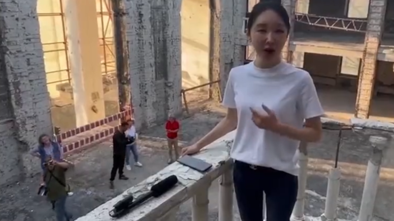 中國歌手跑俄占區高唱《喀秋莎》烏方強烈抗議