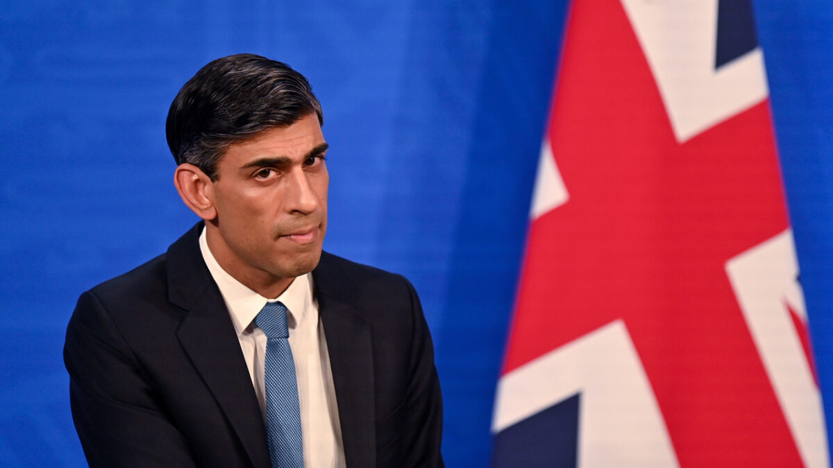 【禁闻】共谍曝光 震惊议会 英首相质问李强