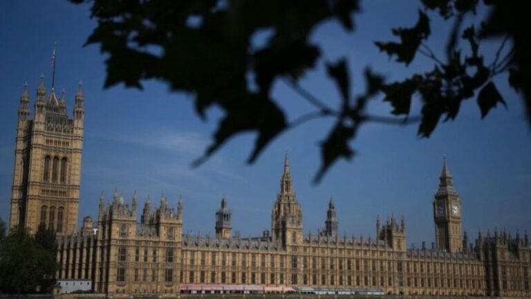 英國會遭中共滲透新內幕：候選議員名單險染紅