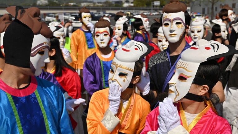 新世界遺產 韓安東假面舞慶典十月迎賓