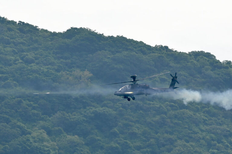 聯勇操演保力山登場 場面震撼軍事迷搶拍