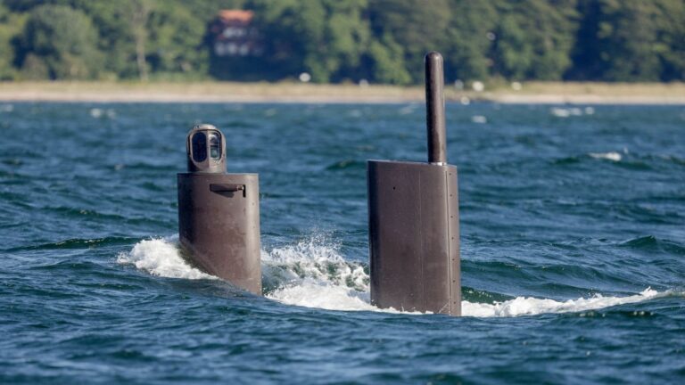 台首艘國造潛艦「海鯤號」28日下水 阻共軍進太平洋