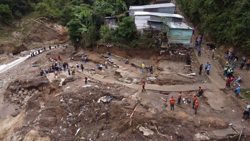 豪雨襲擊河川暴漲 危地馬拉首都違建區釀6死13失蹤