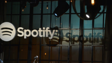 【财经简讯】Spotify推出AI新功能 美国零售商节前信心不足