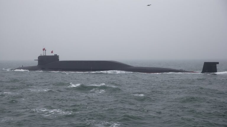 共軍潛艦失事疑雲再受矚 英媒爆中共陷阱惹禍