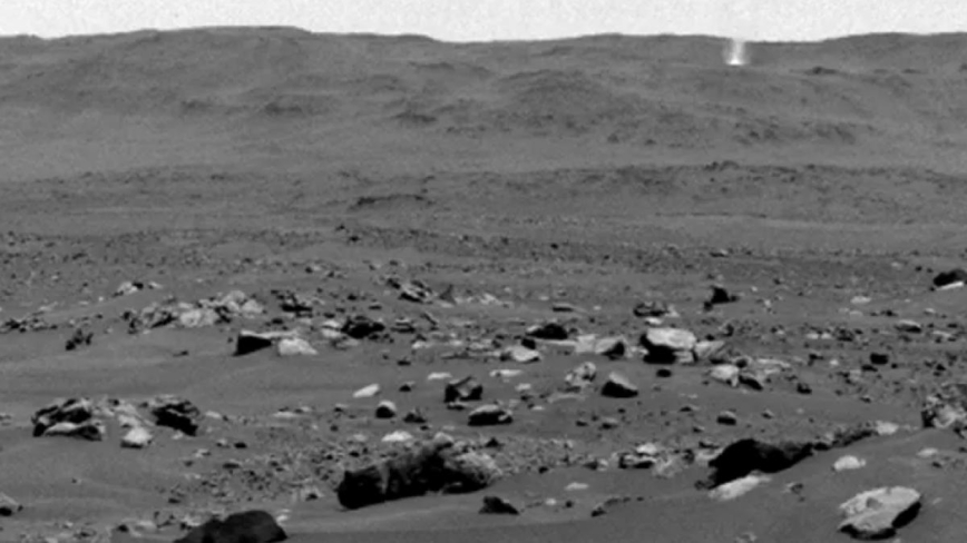 NASA毅力號探測器拍到200英尺寬火星塵捲風