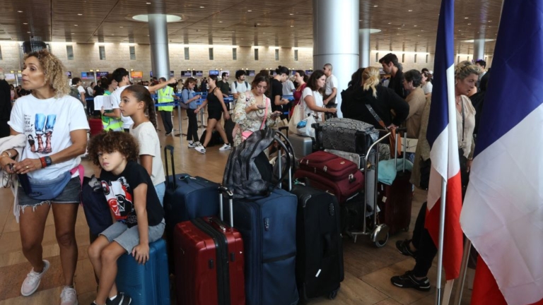 袁斌：不惜包機接敘利亞總統，為何中共卻不撤僑？