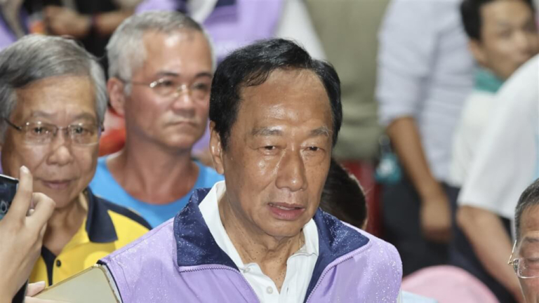 富士康遭查稅 行政院要中共勿介入選舉