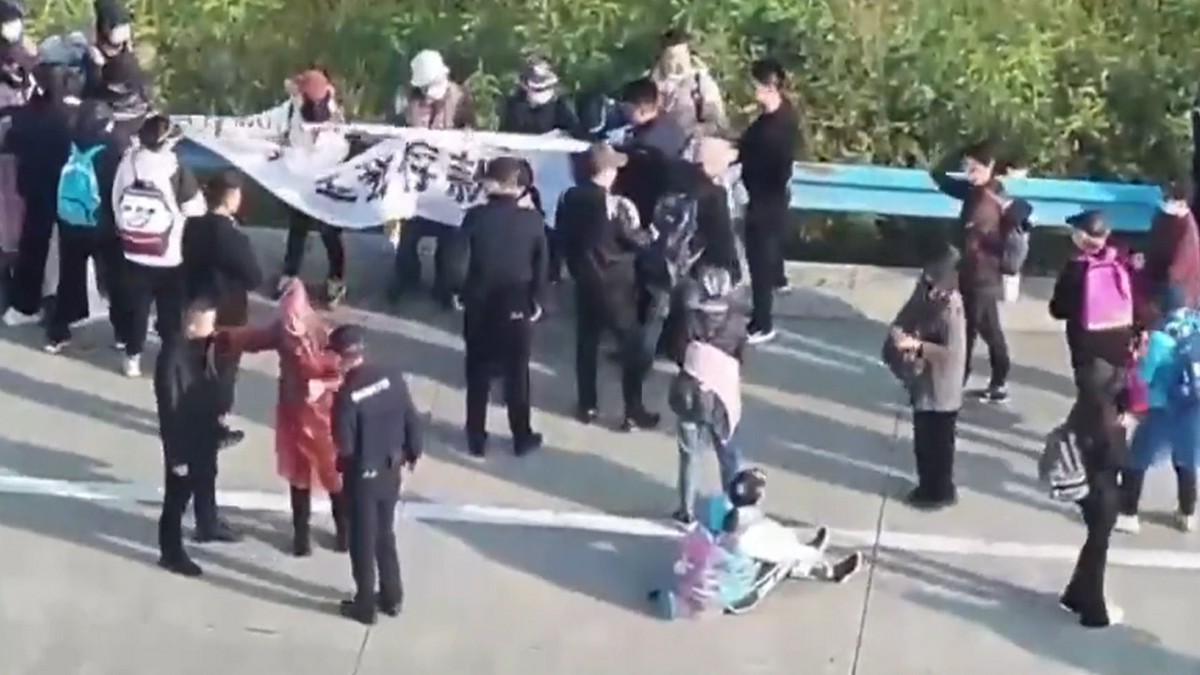 【禁闻】讨要存款无果 河南大额储户讲述悲惨经历