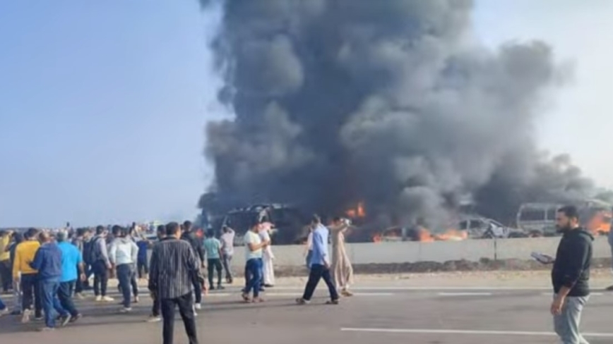 埃及北海岸繁忙农业公路重大车祸 至少28死60伤