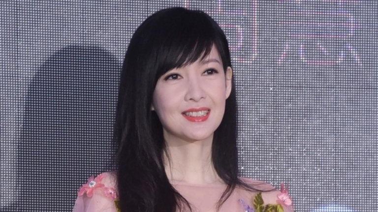 周慧敏粉絲信堆成山 自曝每封細讀並回覆