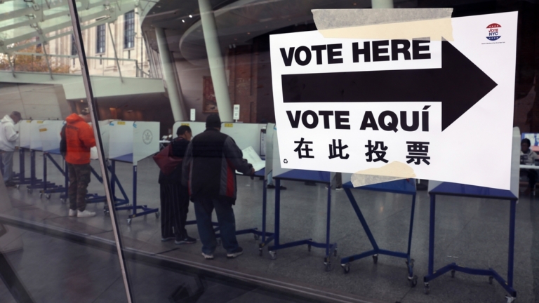 紐約市普選選情踴躍 早高峰超過20萬人投票