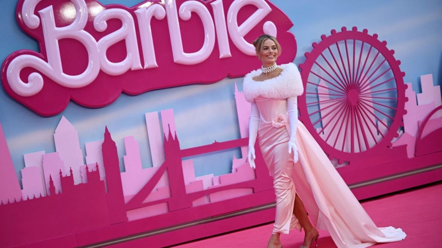 《Barbie芭比》僱逾六千臨演 提振英國經濟近億美元