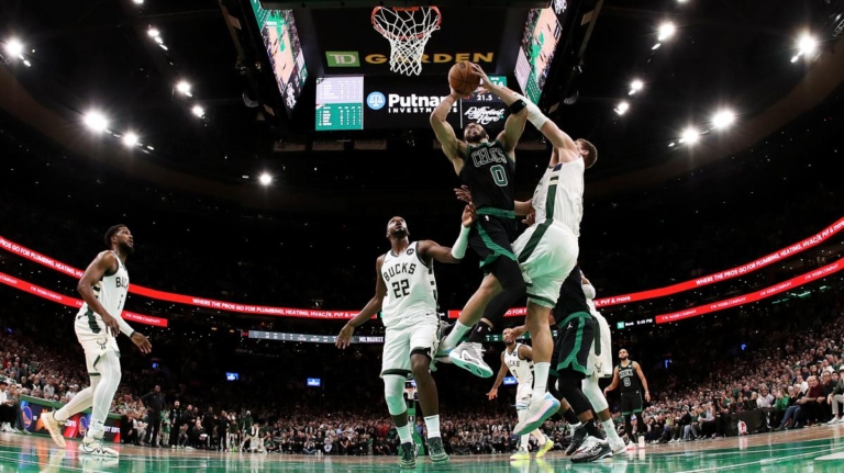 NBA布朗得26分 助凱爾特人勝雄鹿(組圖)