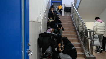 疫情重创中国家庭 北京患儿住院12天 花费近10万