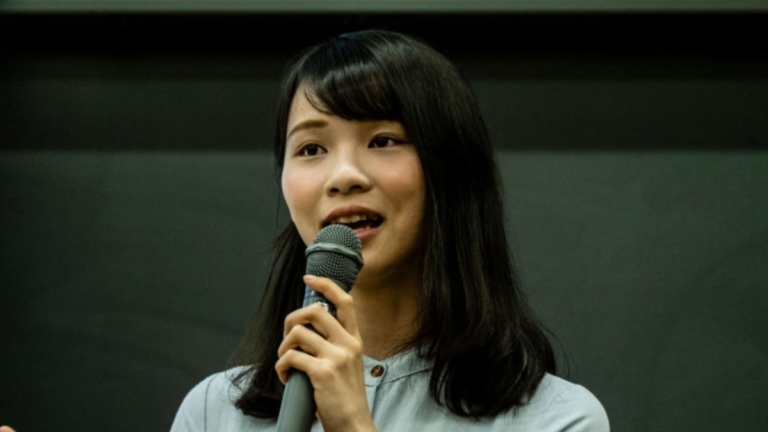 周庭宣布流亡加拿大：一輩子不會回香港了