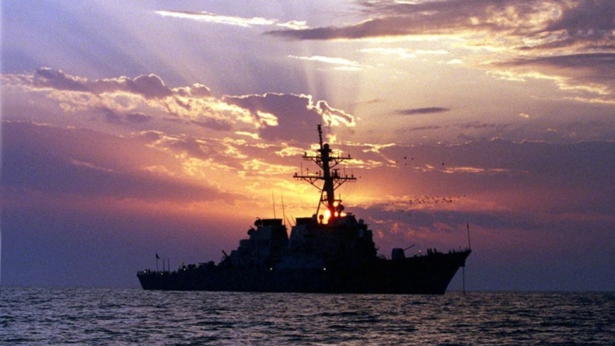 也门叛军红海锁定商船攻击 美驱逐舰驰援击落无人机