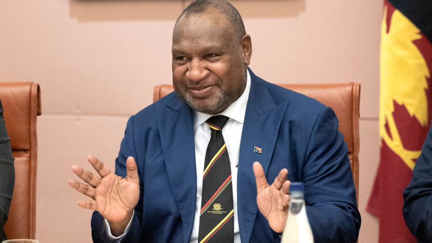 巴布亚新几内亚总理：不会盲目接受中共贷款
