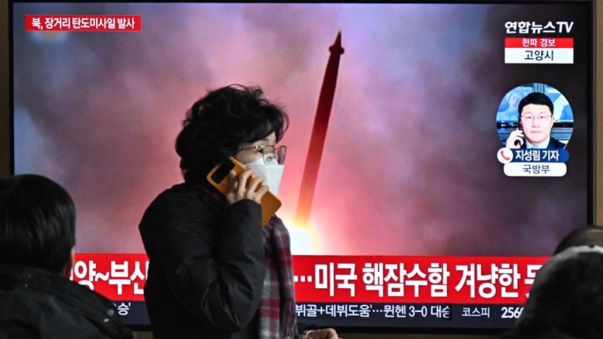 美核潛艦停韓 朝鮮連射彈道飛彈 日韓發警報