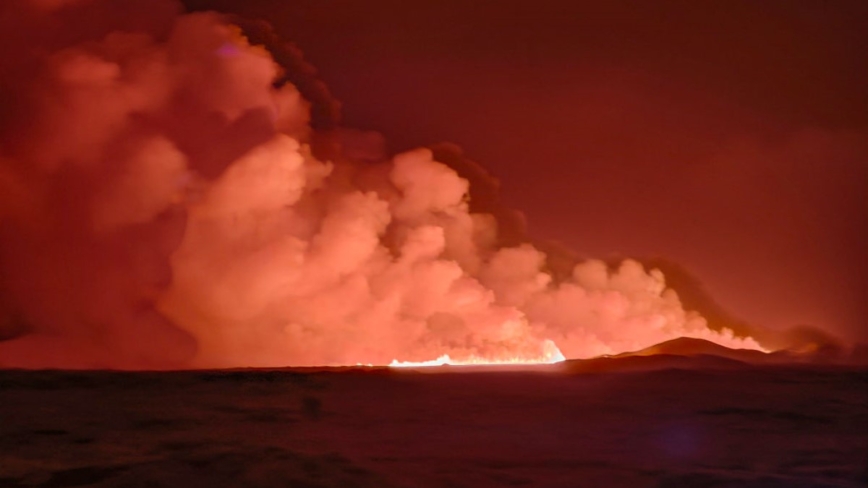 冰島西南部火山噴發影像曝光 四千居民撤離