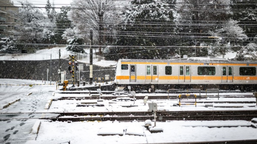 入冬最强寒流袭日本 JR北海道逾百班列车停驶