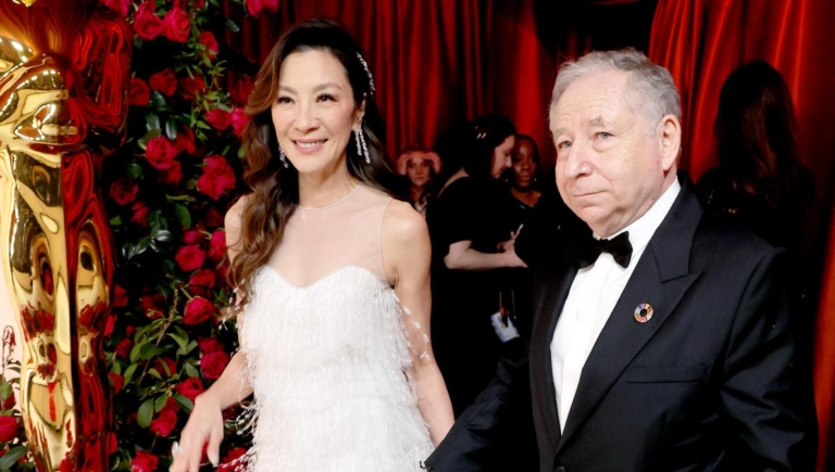 楊紫瓊偕夫回鄉補辦婚宴 邀請親友一同慶祝