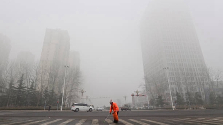 組圖：疫情之下陰霾籠罩 中國多地發布紅色預警