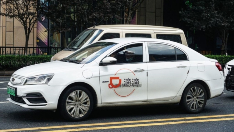 中國失業大軍湧向網約車市場 供過於求收入大減