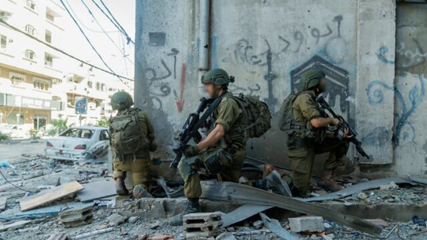 以色列冒牌士兵加沙偷武器 曾与总理前线合影