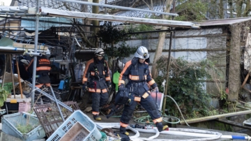 日本7.6强震触海啸警报 亲历者忆惊悚瞬间