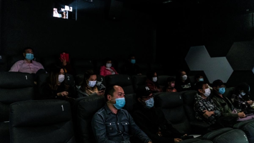 倒退12年 香港2023年電影票房收入僅14億港元