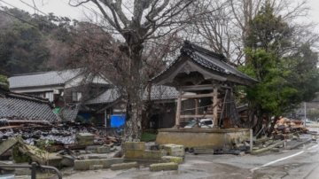 能登強震126人死 逾百處土石崩落海岸陸地化