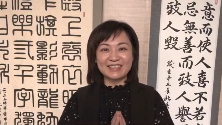 高雄市議員陳麗娜向師父拜年