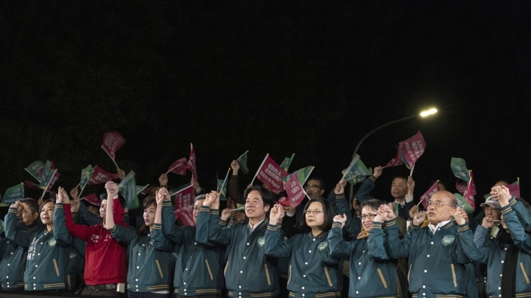 馬稱信中共黨魁引反彈 賴侯柯向選民保證護台