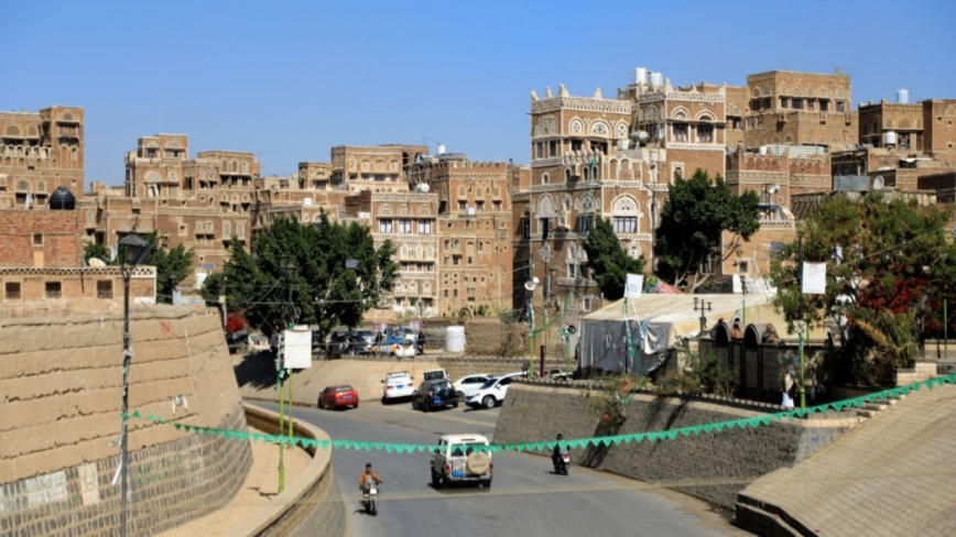 美英空袭也门首都萨那 再制裁两间公司