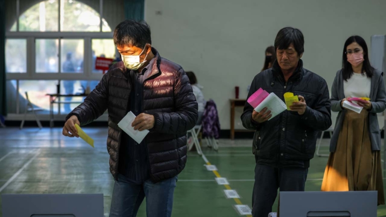 立法院三黨不過半 國民黨比民進黨多一席成最大黨