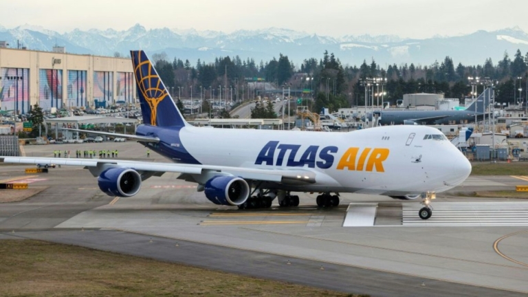 亞特拉斯航空747貨機空中引擎起火 迫降邁阿密