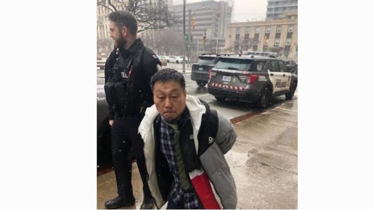 襲擊多倫多法輪功真相點 華男被警方逮捕