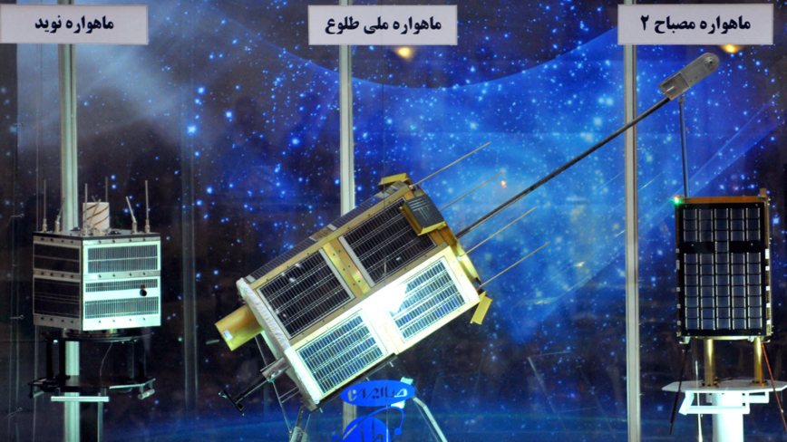伊朗宣布同時發射三顆衛星