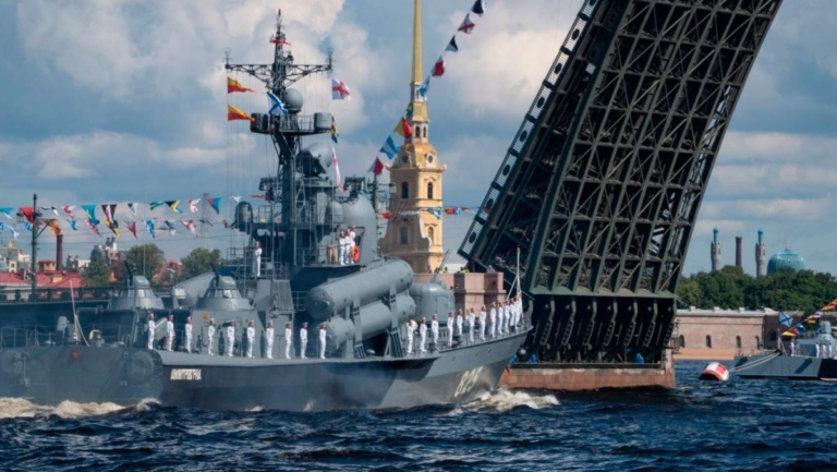 烏克蘭猛攻克里米亞 在黑海擊沉一艘俄軍艦