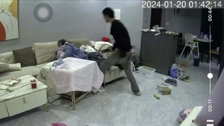 江西男用刀背猛砍妻子 公安反指責女方 網民不服