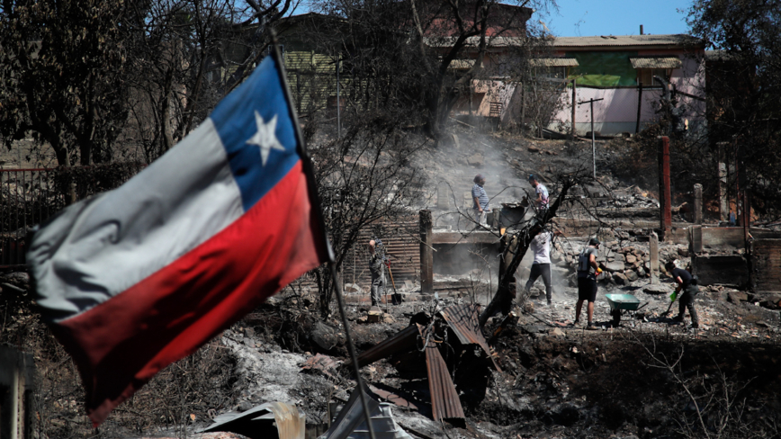 智利大火112人死亡 歷史名城遭大火吞噬