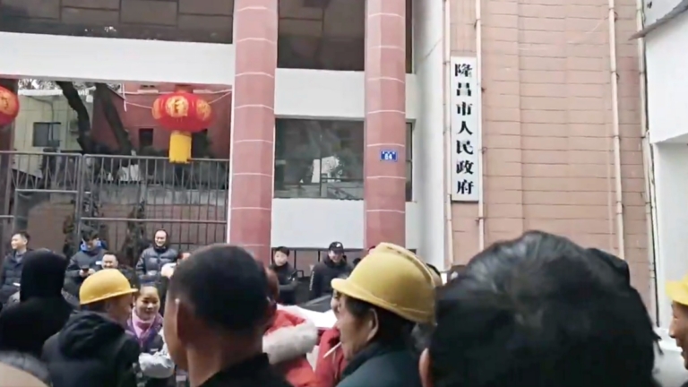 各地討薪潮不斷 年關難過 中共封鎖消息
