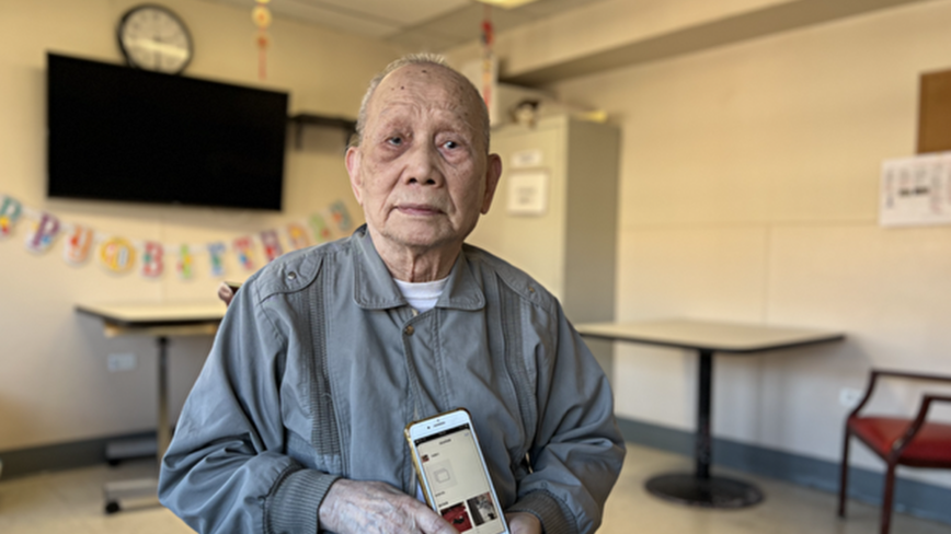 近百歲老人讀李大師文章獲新生 望回中國