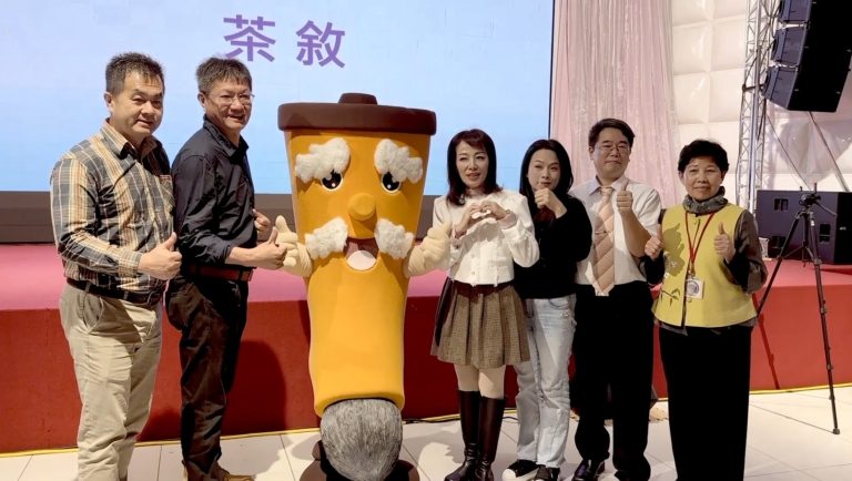 新唐人之友聯誼茶會 近百位政商學界共襄盛舉