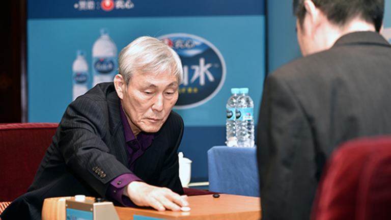 農心盃元老賽：曹薰鉉擊敗馬曉春 中日僅剩主帥