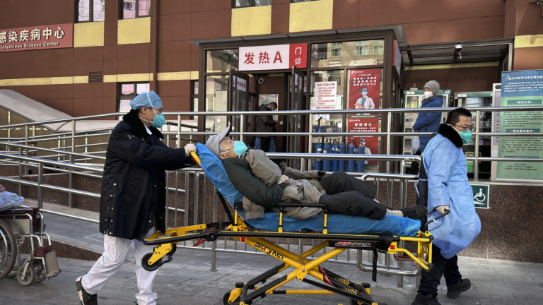 【禁聞】北京疫情嚴重 再現白肺猝死 民眾惶恐